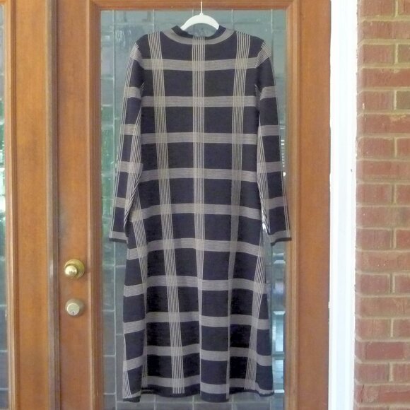 DANNY AND NICOLE SWEATER DRESS SIZE XL - Picture 3 of 8